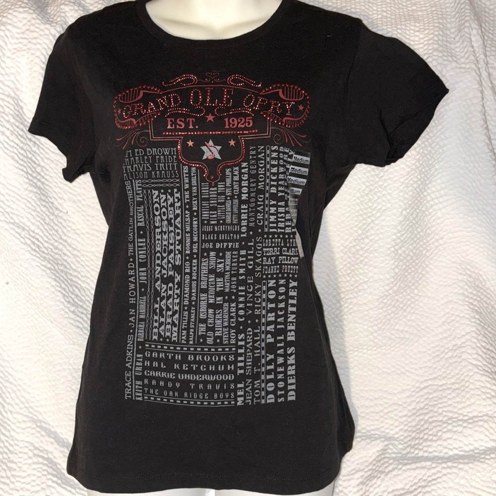 Grand Ole Opry Graphic T-Shirt medium